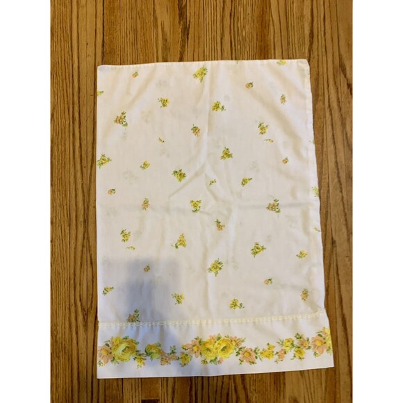 Vtg Mohawk  Standard Muslin Pillowcase Newcastle Yellow Floral Lace Scallop 70s - Picture 10 of 12